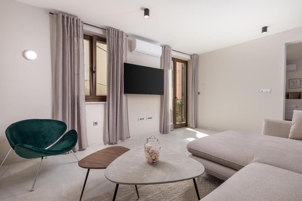 Apartmani Dogas Crikvenica Bagian luar foto