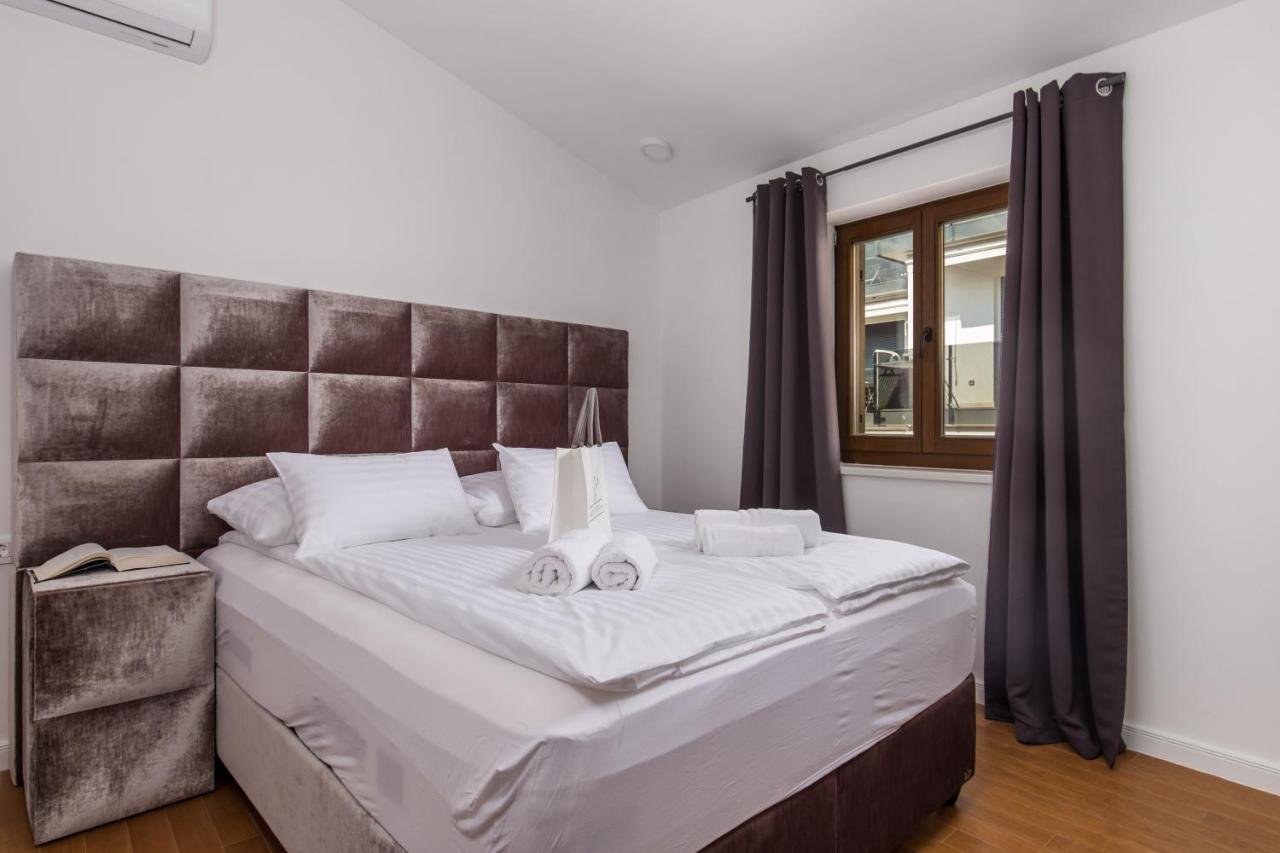 Apartmani Dogas Crikvenica Bagian luar foto