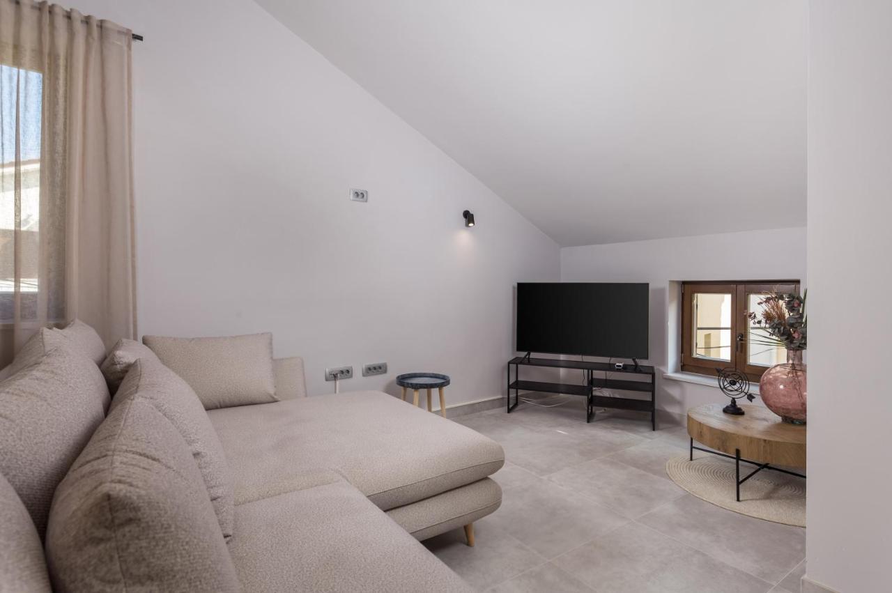 Apartmani Dogas Crikvenica Bagian luar foto