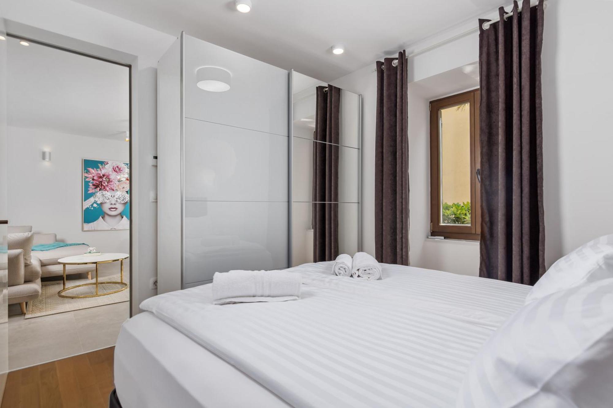 Apartmani Dogas Crikvenica Ruang foto